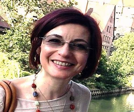 Prof. Dr. Isabel Lara 